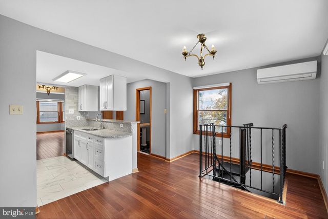 2111 N 18TH ST, Philadelphia, PA 19121