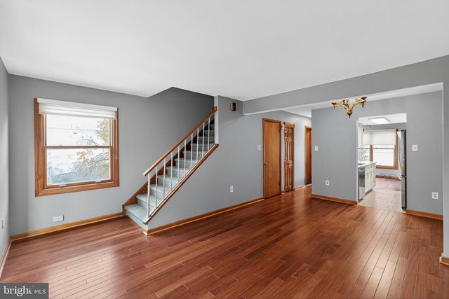 2111 N 18TH ST, Philadelphia, PA 19121