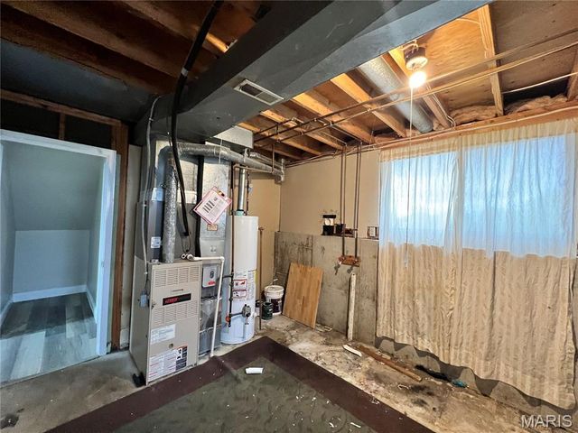 158 Universal Drive, St Peters, MO 63376