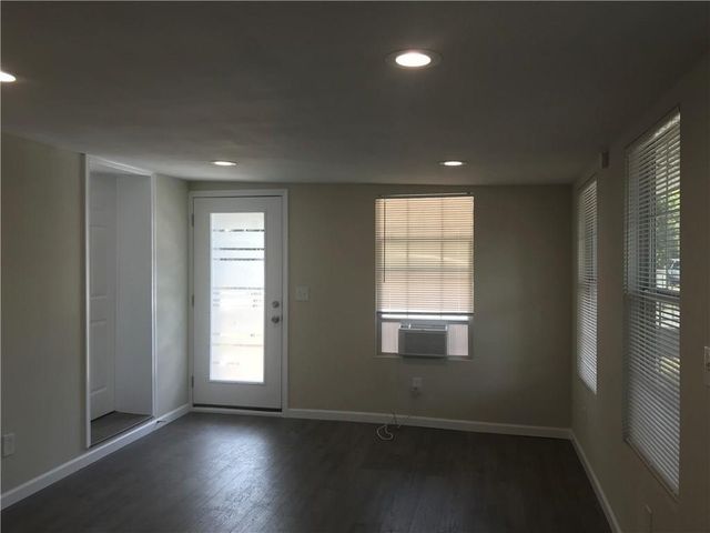 1119 Spur ST A, Austin, TX 78721