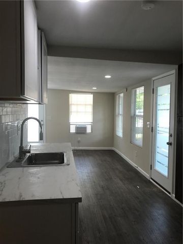 1119 Spur ST A, Austin, TX 78721
