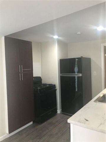 1119 Spur ST A, Austin, TX 78721