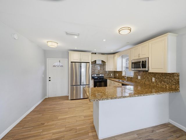 3561 Oberon Avenue, Boynton Beach, FL 33436