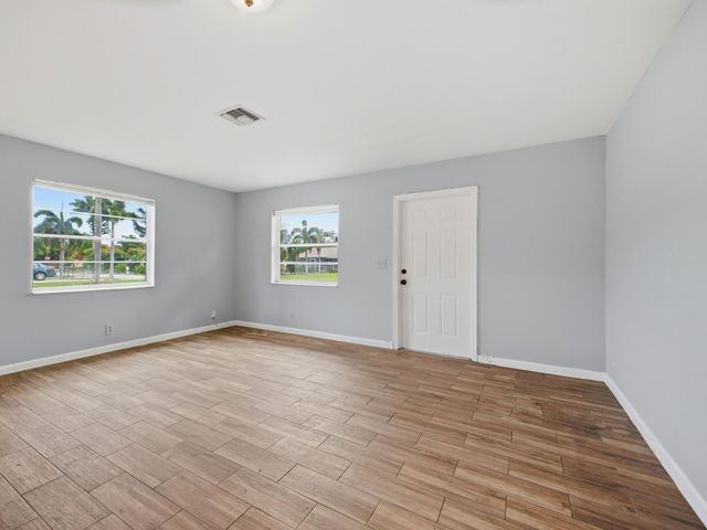 3561 Oberon Avenue, Boynton Beach, FL 33436
