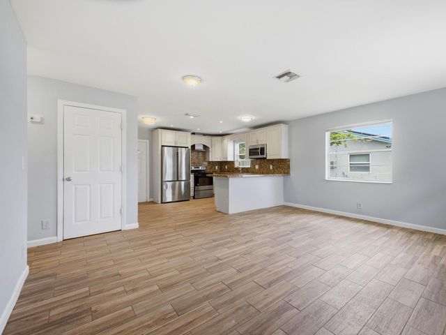 3561 Oberon Avenue, Boynton Beach, FL 33436