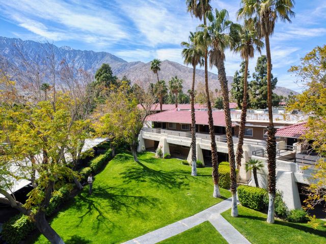 470 N Villa Court 208, Palm Springs, CA 92262