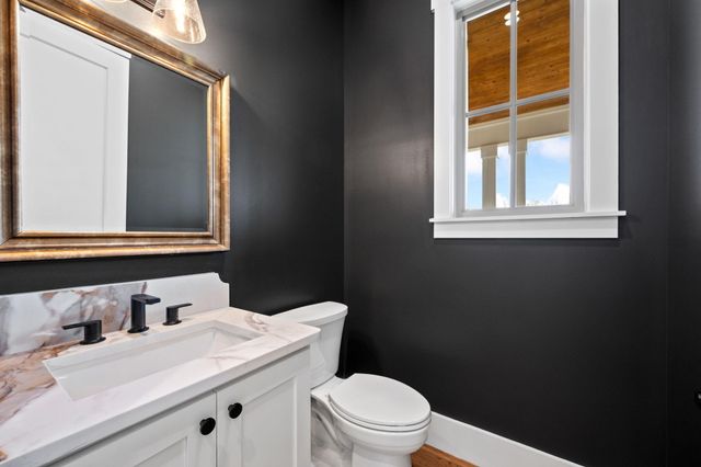 4776 Virginia Pine Road, Signal Mountain, TN 37377