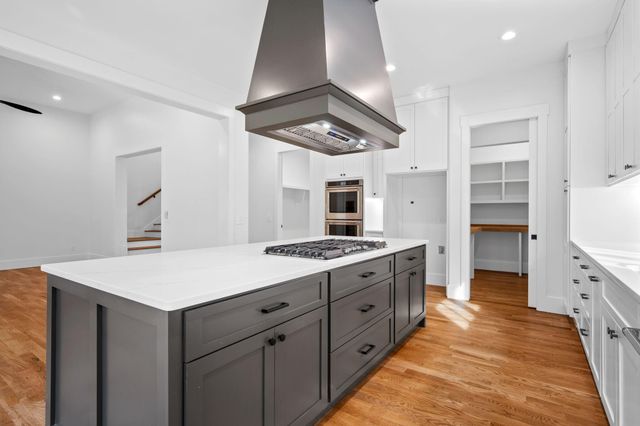 4776 Virginia Pine Road, Signal Mountain, TN 37377