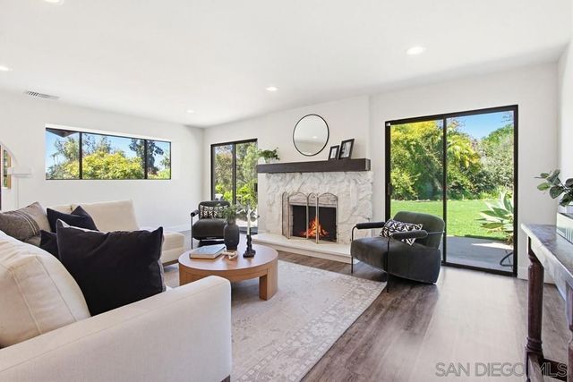 2024 Grandview Rd, Vista, CA 92084