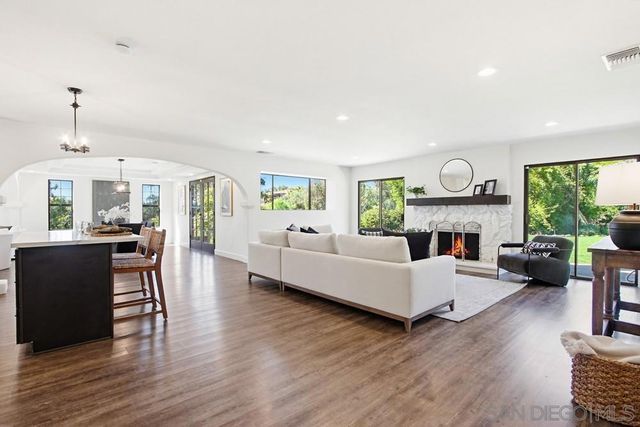 2024 Grandview Rd, Vista, CA 92084