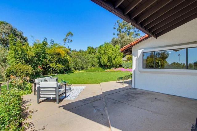 2024 Grandview Rd, Vista, CA 92084
