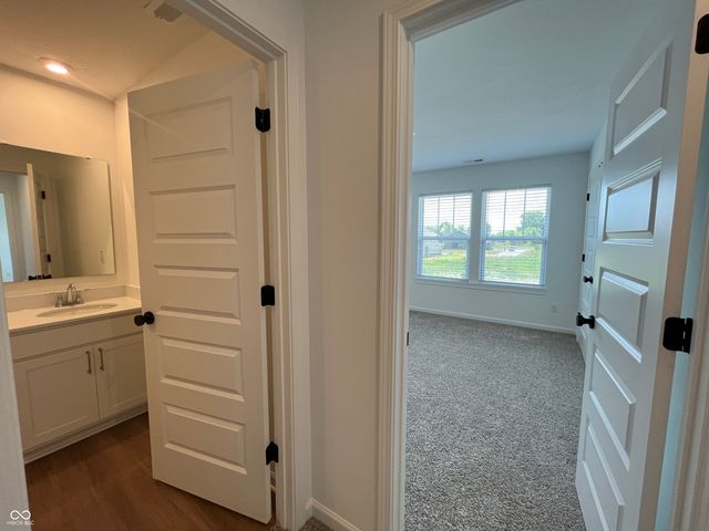 9275 Loyola Way, Plainfield, IN 46168