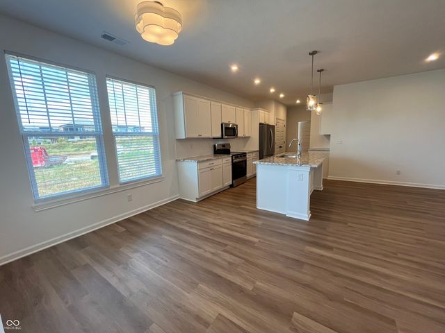 9275 Loyola Way, Plainfield, IN 46168