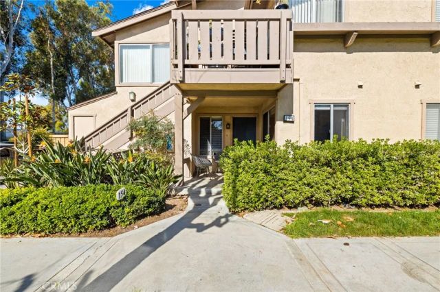 154 Echo Run 66, Irvine, CA 92614