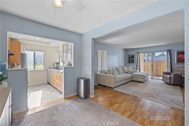 154 Echo Run 66, Irvine, CA 92614