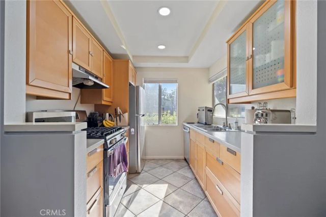 154 Echo Run 66, Irvine, CA 92614