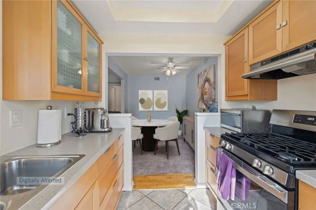 154 Echo Run 66, Irvine, CA 92614