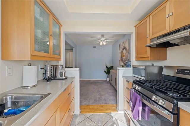 154 Echo Run 66, Irvine, CA 92614