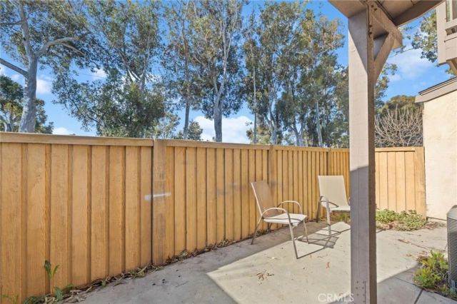 154 Echo Run 66, Irvine, CA 92614