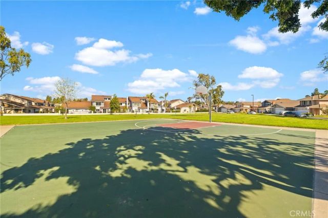 154 Echo Run 66, Irvine, CA 92614