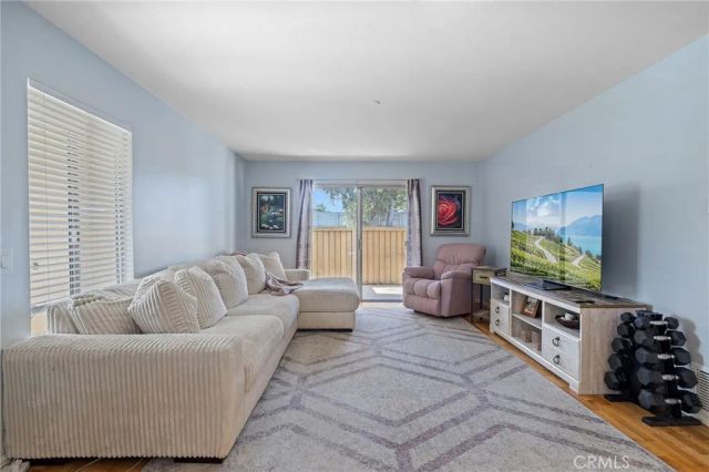 154 Echo Run 66, Irvine, CA 92614