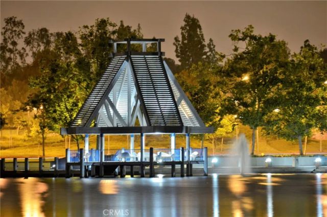 154 Echo Run 66, Irvine, CA 92614