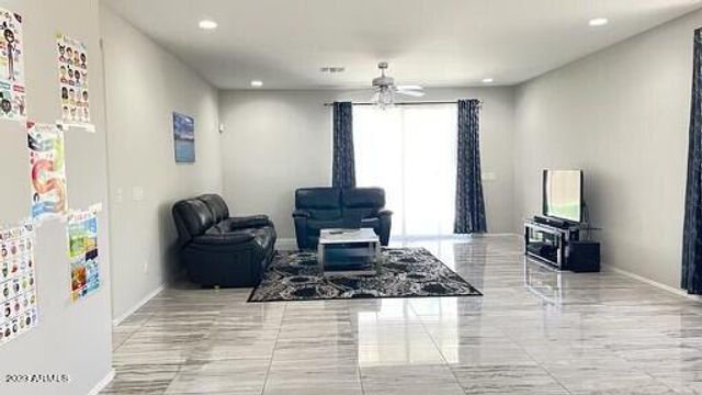 9512 W FALLEN LEAF Lane, Peoria, AZ 85383