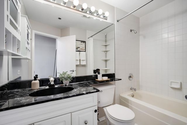 1801 S Michigan Avenue 507, Chicago, IL 60616