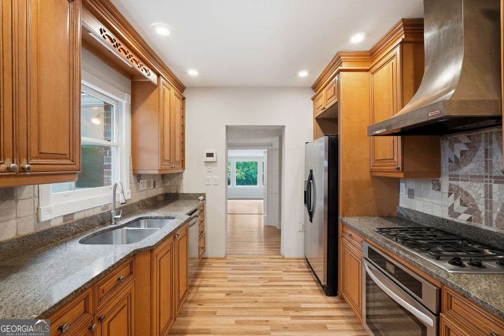 1133 Hudson Drive NE, Atlanta, GA 30306 — photo 4