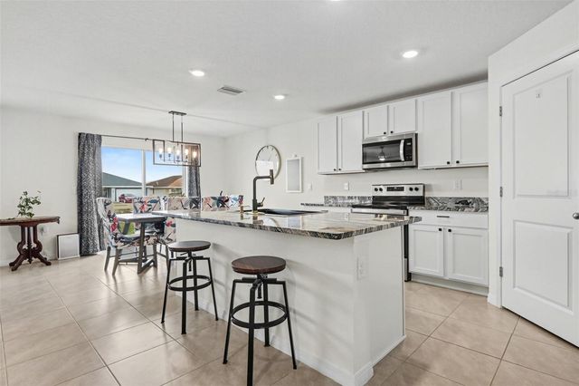 814 ACE OUTLAW AVENUE, Ruskin, FL 33570