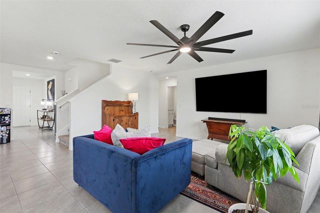 814 ACE OUTLAW AVENUE, Ruskin, FL 33570