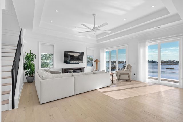3109 First Ave. S, Murrells Inlet, SC 29576
