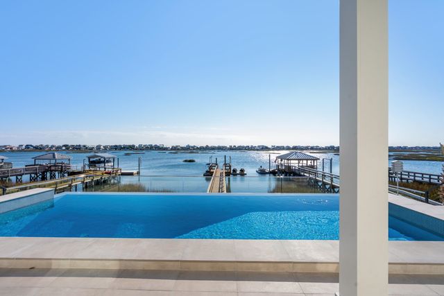 3109 First Ave. S, Murrells Inlet, SC 29576