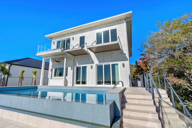 3109 First Ave. S, Murrells Inlet, SC 29576