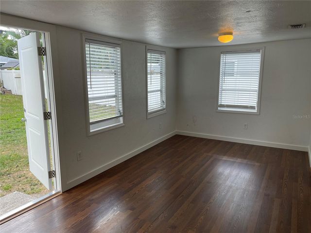 3205 AVENUE A W, Bradenton, FL 34205