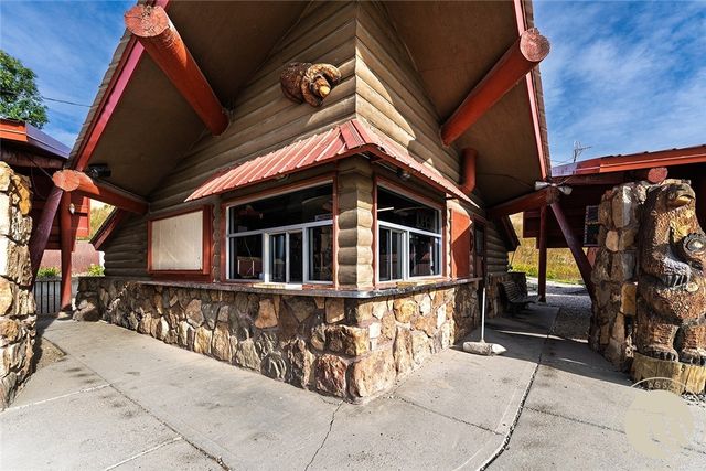 4297 US Highway 310, Joliet, MT 59041