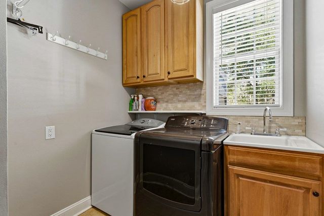 548 Arcadia Rd., Pawleys Island, SC 29585