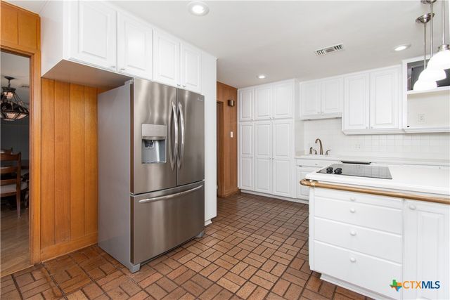 14200 Briarcliff Road, Troy, TX 76579