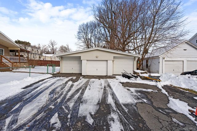 106 John Street, Maybrook, NY 12543