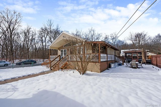 106 John Street, Maybrook, NY 12543