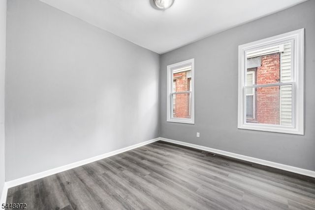304 Ridgewood Ave, Newark City, NJ 07112
