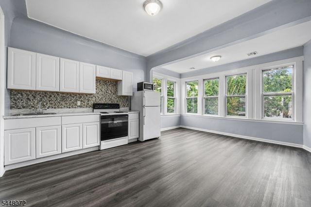 304 Ridgewood Ave, Newark City, NJ 07112