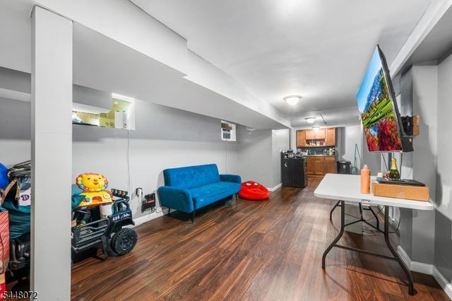304 Ridgewood Ave, Newark City, NJ 07112