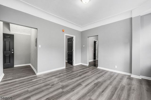 304 Ridgewood Ave, Newark City, NJ 07112