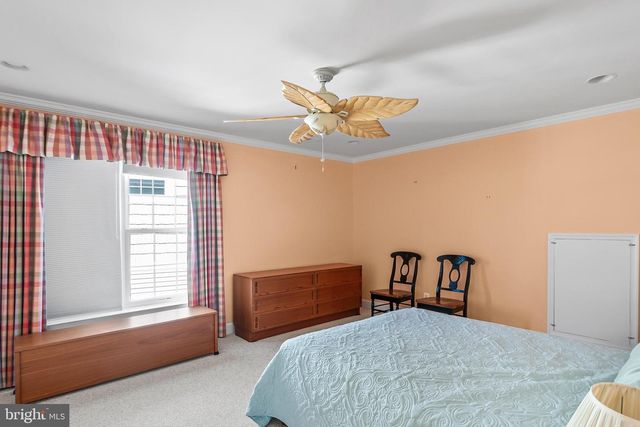 8911 PERIWINKLE BLUE CT, Lorton, VA 22079