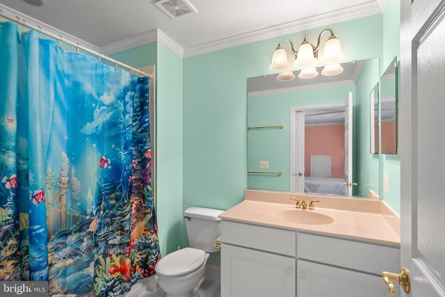 8911 PERIWINKLE BLUE CT, Lorton, VA 22079