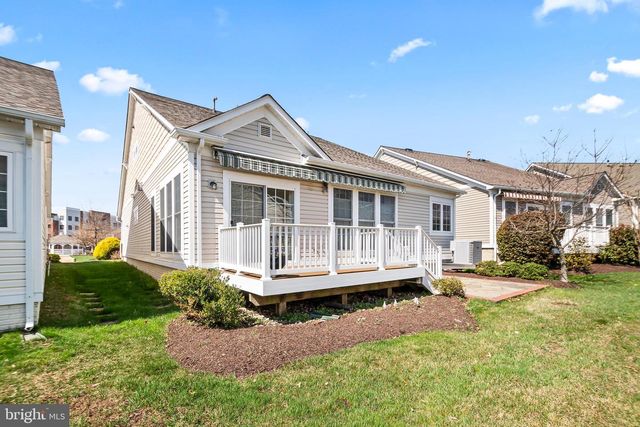 8911 PERIWINKLE BLUE CT, Lorton, VA 22079