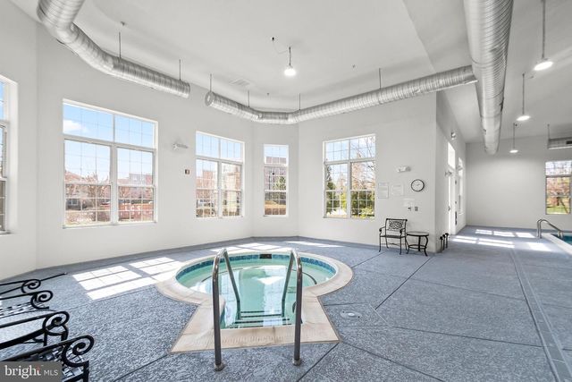 8911 PERIWINKLE BLUE CT, Lorton, VA 22079