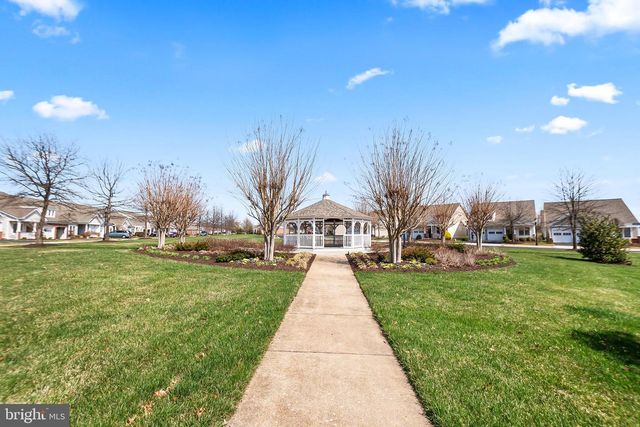 8911 PERIWINKLE BLUE CT, Lorton, VA 22079