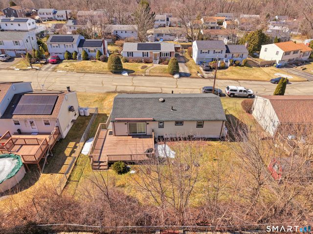 46 Greenview Drive, Waterbury, CT 06708
